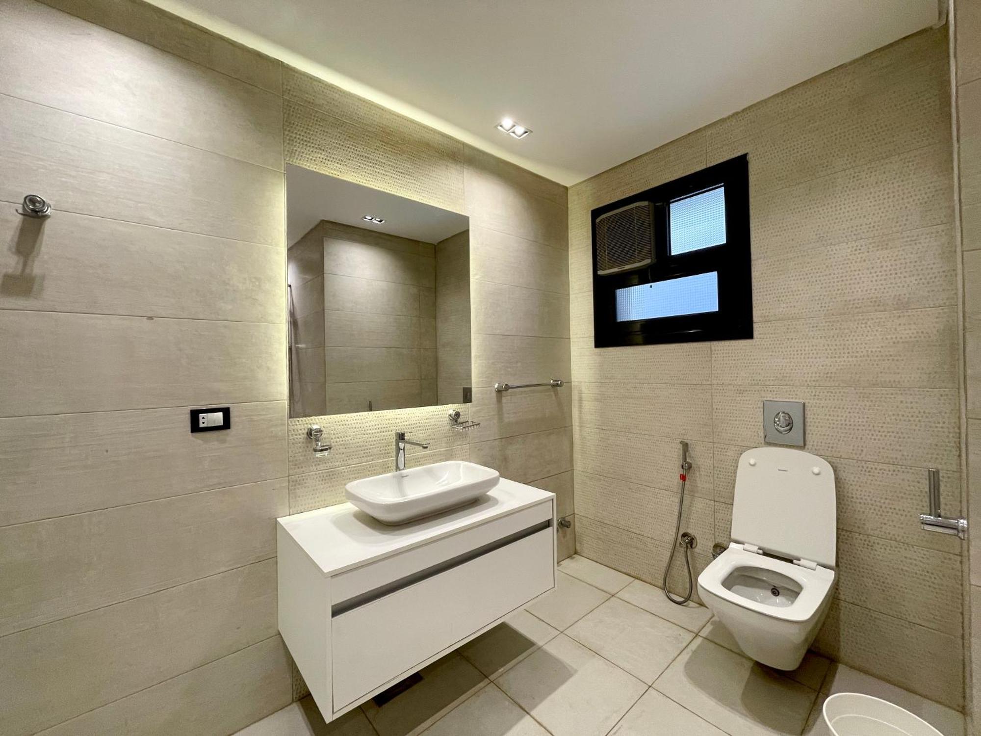 Stylish & Cozy 2br In New Apartment Cairo