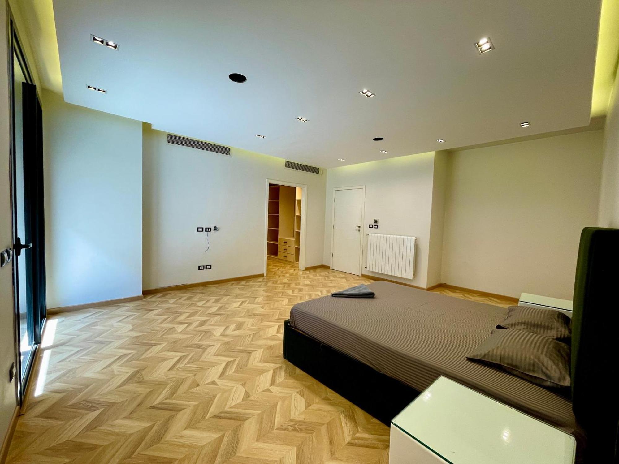 Apartment Stylish & Cozy 2br In New